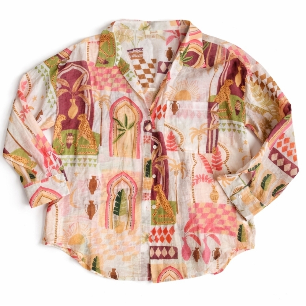 Peach women's button-down blouse with cheetahs and checkered tropical print S - Picture 1 of 8